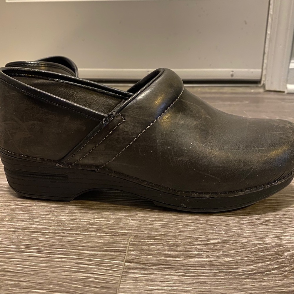 Dansko XP classic clogs size 41